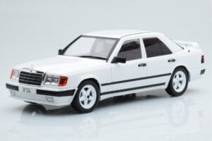 Mercedes E-Class W124 Tuning Bianco MCG 1:18 MCG18343