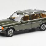 Mercedes 230T W123 T-Model Verde Metallizzato Norev 1:18 183730