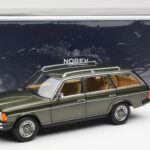 Mercedes 230T W123 T-Model Verde Metallizzato Norev 1:18 183730 - image 8 of 8