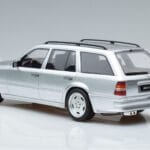 Mercedes E36 AMG S124 Argento Otto 1:18 OT889 Resina - image 5 of 6