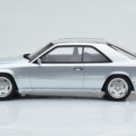Mercedes E36 AMG C124 Coupe Argento Otto 1:18 - image 3 of 6