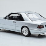 Mercedes E36 AMG C124 Coupe Argento Otto 1:18 - image 5 of 6