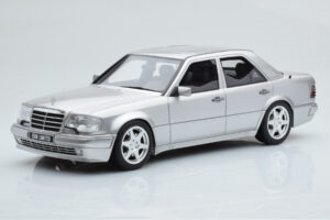 Mercedes E500 W124 Argento Otto 1:18