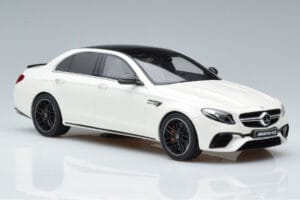 Mercedes AMG E63 S W213 Bianco GT Spirit 1:18 B66965711 Resina — immagine 4 di 6