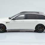 Mercedes AMG E63 S S213 T-Model Bianco GT Spirit 1:18 - image 3 of 6