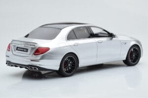 Mercedes AMG E63 S W213 Argento GT Spirit 1:18 GT230 Resina — immagine 2 di 6