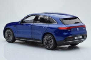 Mercedes EQC 400 Brilliant Blu NZG 1:18 B66963757 Pressofusione — immagine 5 di 8