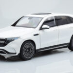 Mercedes EQC 400 Diamond Bianco NZG 1:18
