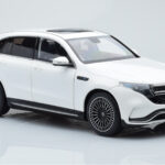 Mercedes EQC 400 Diamond Bianco NZG 1:18 - image 6 of 8