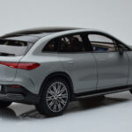 Mercedes EQE SUV X294 AMG Line Alpine Grigio NZG 1:18 - image 3 of 8