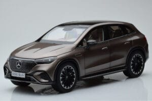Mercedes EQE SUV X294 AMG Line Velvet Marrone NZG 1:18 B66960836