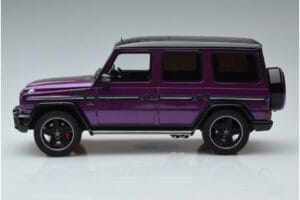 Mercedes G63 AMG W463 Crazy Color Galactic Beam Dealer Edition GT Spirit 1:18 B66961014 Resina — immagine 3 di 6