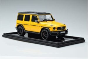 Mercedes AMG G63 W463 Giallo MotorHelix 1:18 MH018-Y Resina — immagine 4 di 7