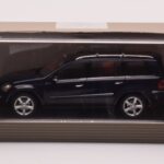 Mercedes GL X164 Tanzanite Blu Minichamps 1:43 - image 4 of 4
