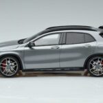 Mercedes AMG GLA 45 X156 Edizione Concessionaria GT Spirit 1:18 B66960467 Resina - image 3 of 6