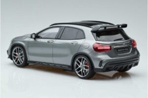 Mercedes AMG GLA 45 X156 Edizione Concessionaria GT Spirit 1:18 B66960467 Resina — immagine 5 di 6