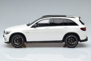Mercedes GLC 63 AMG X253 Bianco GT Spirit 1:18 B66965713 Resina — immagine 3 di 6