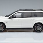 Mercedes AMG GLS63 X166 Bianco GT Spirit 1:18 B66965709 Resina - image 3 of 6