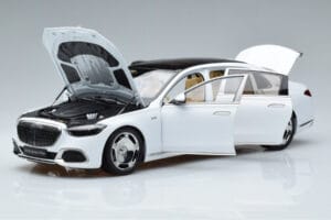 Mercedes Maybach S600 W222 V12 Biturbo Diamond Bianco Almost Real 1:18 820116 Pressofusione — immagine 2 di 11