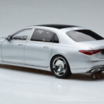Mercedes Maybach S600 W222 V12 Biturbo Hightech Argento Almost Real 1:18 - image 7 of 12
