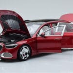 Mercedes Maybach S600 W222 V12 Biturbo Patagonia Rosso Almost Real 1:18 - image 2 of 10