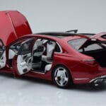 Mercedes Maybach S600 W222 V12 Biturbo Patagonia Rosso Almost Real 1:18 - image 5 of 10