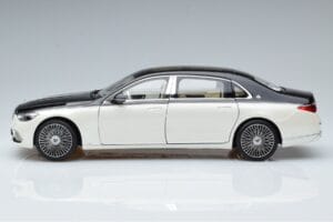Mercedes Maybach S680 X223 Bianco Norev 1:18 B66961424 Pressofusione — immagine 4 di 7