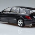 Mercedes R-Class W251 Obsidian Nero Minichamps 1:18 B66962325 Pressofusione - image 6 of 7