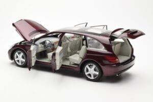 Mercedes R-Class W251 Rosso Metallizzato Minichamps 1:18 150034602 Pressofusione — immagine 5 di 8