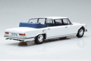 Mercedes 600 Pullman W100 Landaulet Bianco KK-Scale 1:18 KKDC181184 Pressofusione — immagine 2 di 6