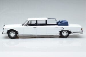 Mercedes 600 Pullman W100 Landaulet Bianco KK-Scale 1:18 KKDC181184 Pressofusione — immagine 3 di 6
