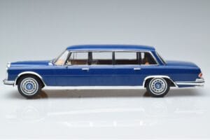 Mercedes S-Class 600 W100 LWB Pullman Blu Scuro MCG 1:18 MCG18189 Pressofusione — immagine 3 di 6
