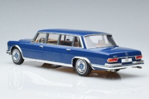 Mercedes S-Class 600 W100 LWB Pullman Blu Scuro MCG 1:18 MCG18189 Pressofusione — immagine 5 di 6