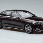 Mercedes S-Class W223 AMG Line Rosso Norev 1:18 - image 6 of 8