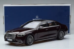 Mercedes S-Class W223 AMG Line Rosso Norev 1:18 183804 Pressofusione — immagine 8 di 8