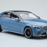 Mercedes S-Class W223 Vintage Blu Norev 1:18 - image 5 of 7