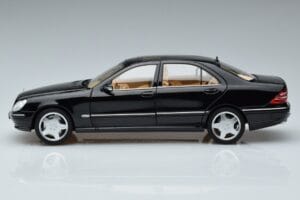 Mercedes S-Class W220 S55 AMG Edizione Limitata Norev 1:18 183812 Pressofusione — immagine 4 di 7