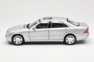 Mercedes S600 W220 Argento Metallizzato Norev 1:18 183810 Pressofusione — immagine 4 di 8