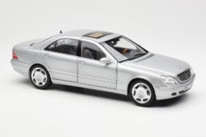 Mercedes S600 W220 Argento Metallizzato Norev 1:18 183810 Pressofusione — immagine 6 di 8