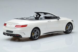 Mercedes AMG S63 A217 Cabriolet Diamond Bianco GT Spirit 1:18 B66965712 Resina — immagine 2 di 6