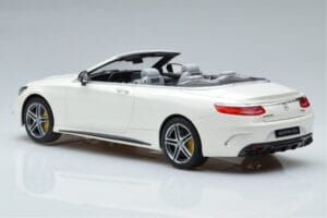 Mercedes AMG S63 A217 Cabriolet Diamond Bianco GT Spirit 1:18 B66965712 Resina — immagine 5 di 6