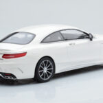 Mercedes AMG S63 C217 Coupe Bianco GT Spirit 1:18 - image 2 of 6