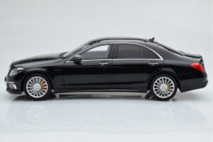 Mercedes AMG S65 W222 Nero GT Spirit 1:18 ZM043 Resina — immagine 3 di 6