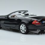 Mercedes SL500 R230 Nero Norev 1:18 183840 Pressofusione - image 6 of 8