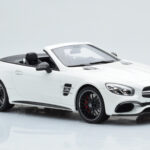 Mercedes AMG SL63 R231 Bianco GT Spirit 1:18 - image 4 of 6