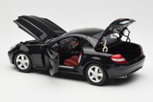 Mercedes SLK R171 Obsidian Nero Metallizzato Minichamps 1:18 B66962319 Pressofusione — immagine 6 di 9