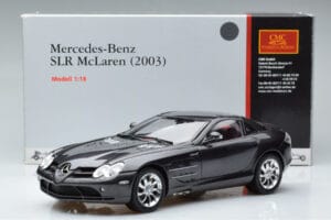 Mercedes SLR McLaren Nero CMC 1:18 M-045F Pressofusione — immagine 10 di 10