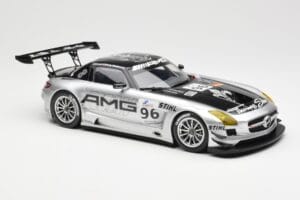 Mercedes SLS AMG GT3 #96 M. Hakkinen AMG Customer Sports 6 Hours of Zhuhai ILMC 2011 Minichamps 1:18 B66960197 Pressofusione — immagine 4 di 6