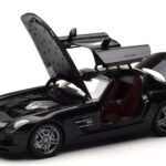 Mercedes SLS AMG Obsidian Nero Metallizzato Minichamps 1:18 B66960042 - image 2 of 7