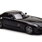 Mercedes SLS AMG Obsidian Nero Metallizzato Minichamps 1:18 B66960042 - image 5 of 7